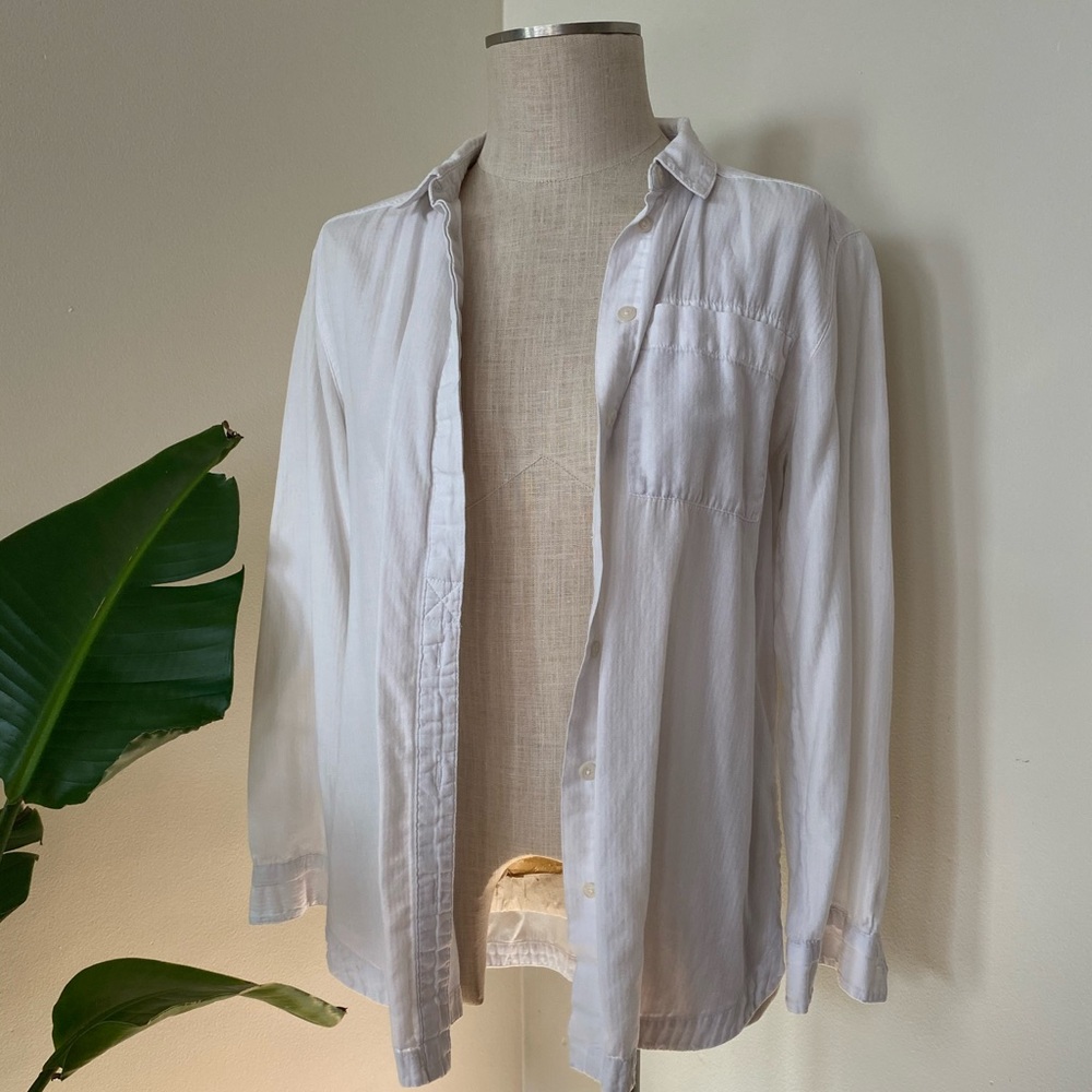 BDG White Button-Up Shirt